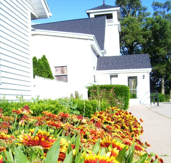 church flowers 600x71